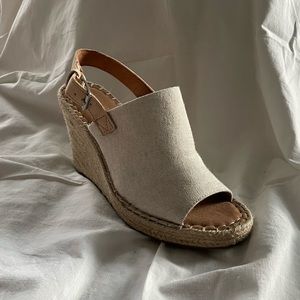 Women’s Toms Wedges • Sz 8 • Like New Condition